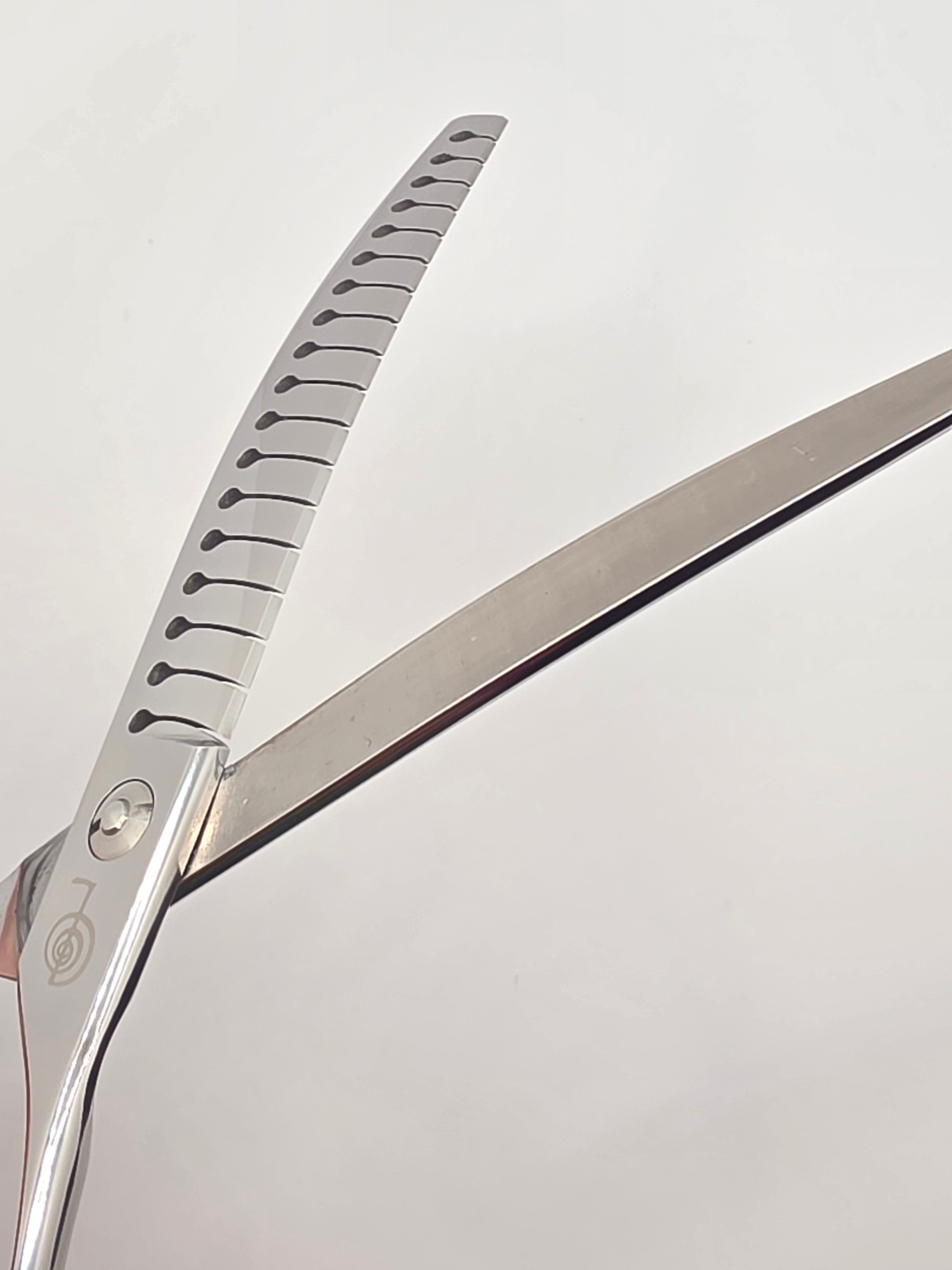 Reiki Shears - Curved Blasting Chunker