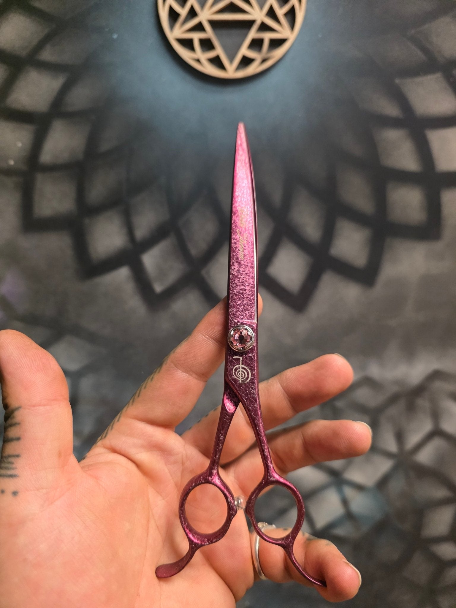 Reiki Shears - Pink Unicorn Reversed Curved Chunker - Reiki Shears