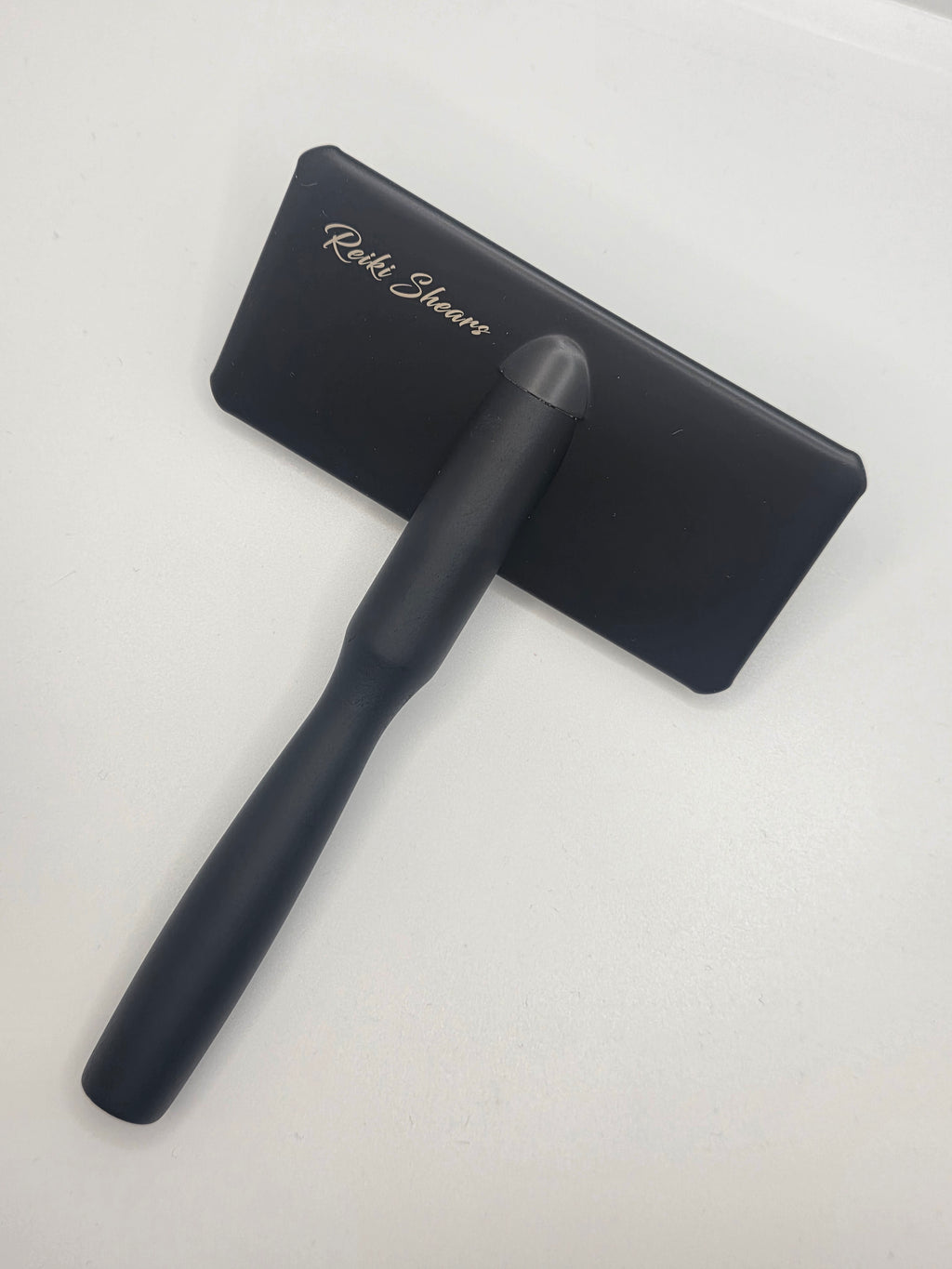 Reiki Shears - Raven Slicker Brush