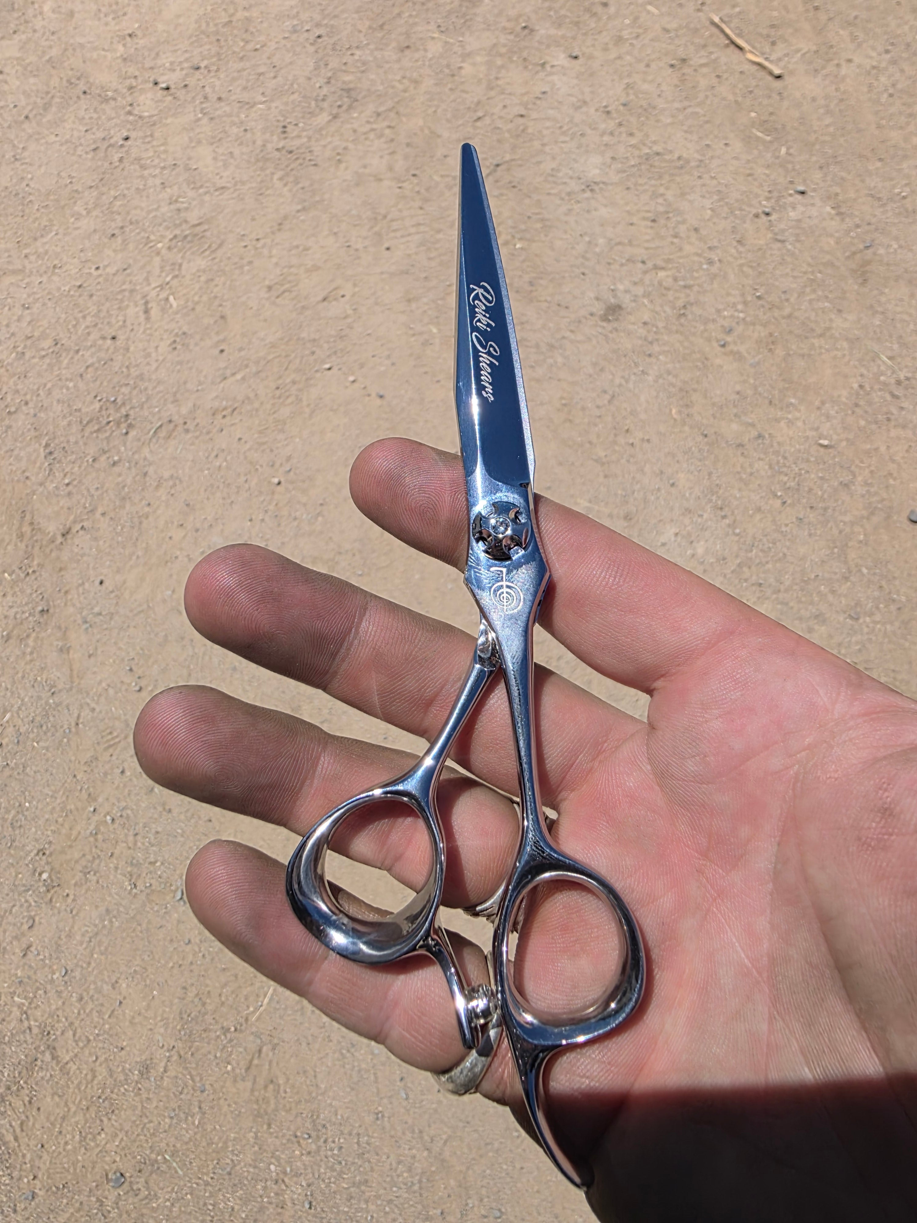 Reiki Shears - Knocker 6 Stylist Shear