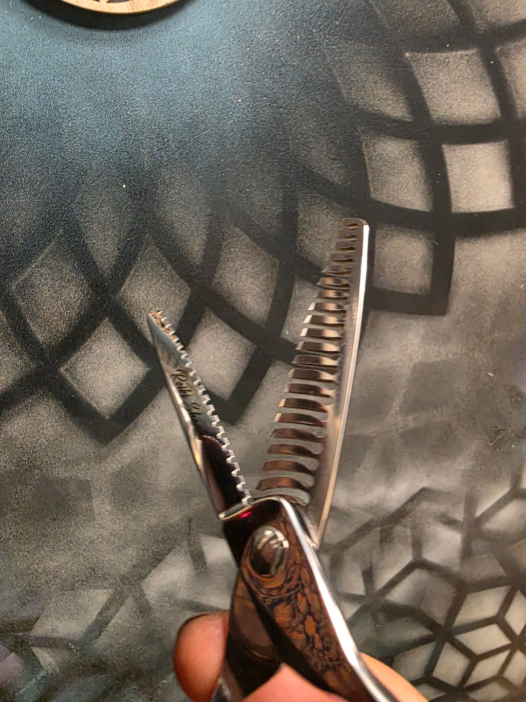 Reiki Shears Axis Serrated Dual Tooth Blender