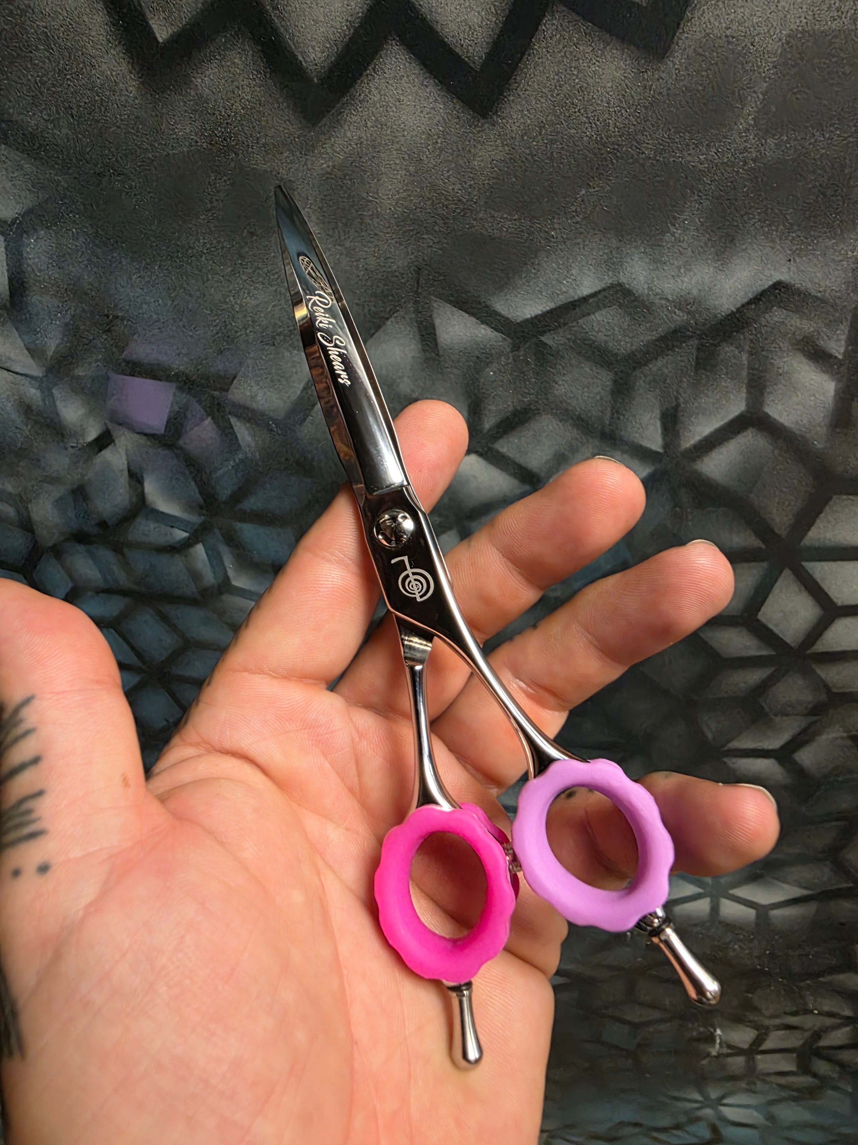 Reiki Shears 7.5 Curved Axis