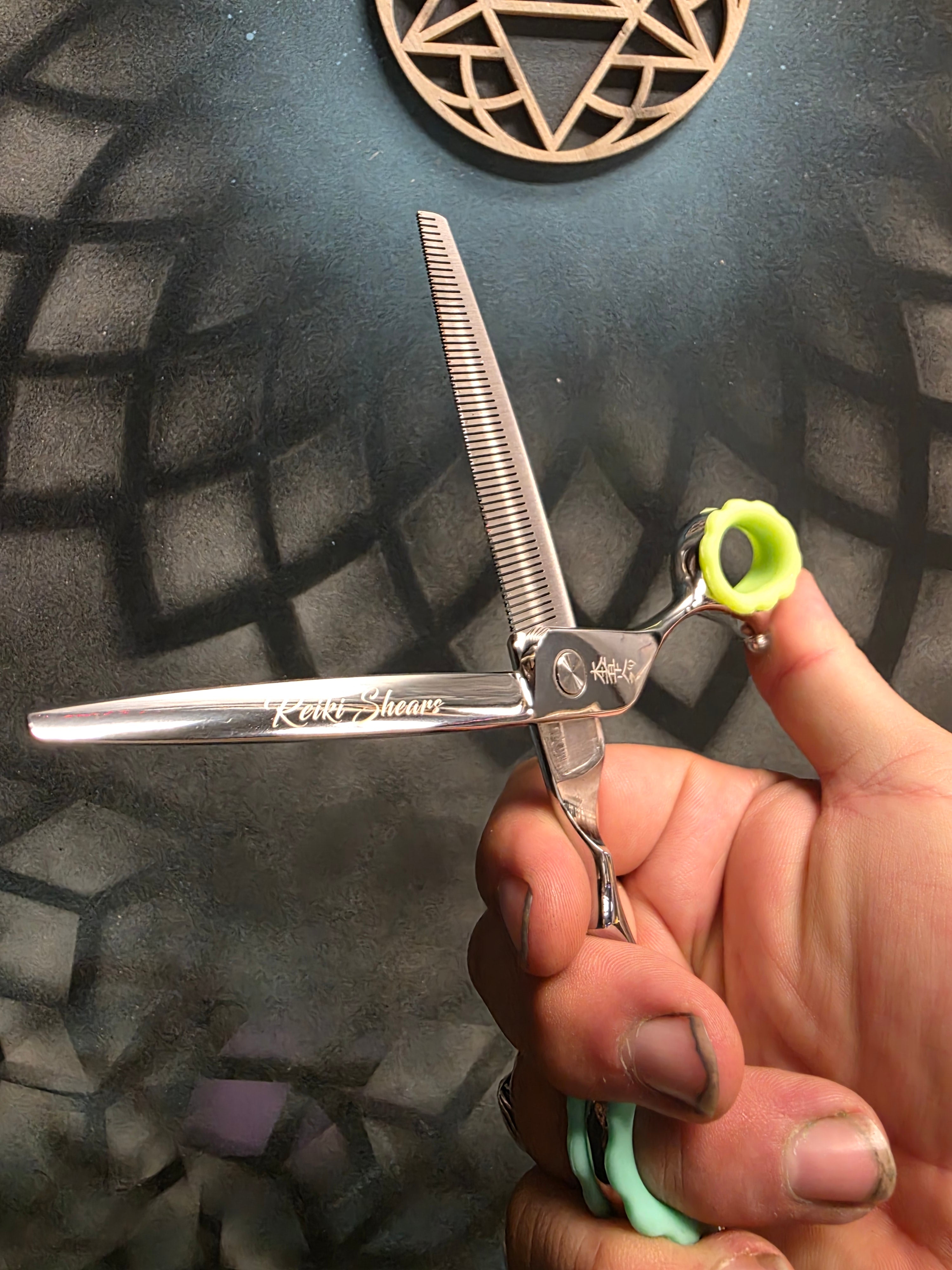 Reiki Shears - Fity Tooff the 50 Tooth Thinner